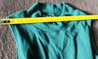 Vestido verde Zara sin mangas talla L