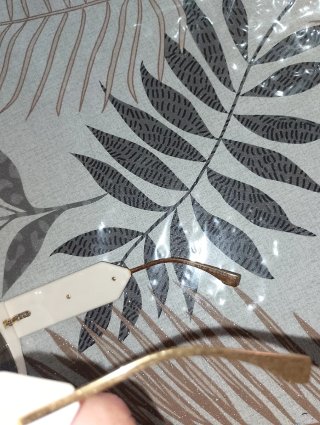 Occhiali da sole Fendi bianchi e oro