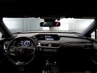 Lexus UX 2.0 250h Business (2023)