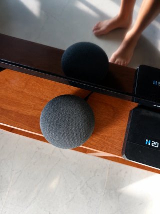 Altavoz Google Home Mini Negro y Gris