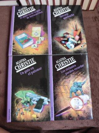 Libros Aghata Cristi