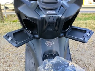 Zontes 125 X Scooter 2.688 euros