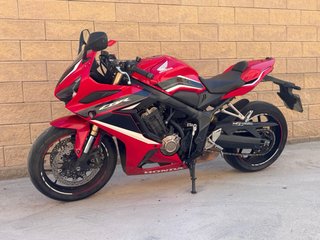 Portamatriculas Barracuda CBR650F