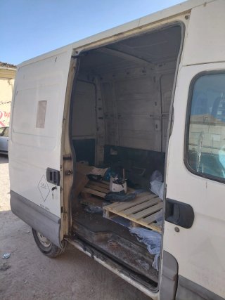 Furgoneta iveco daily 2.8