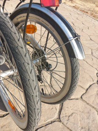Bicicleta plegable aluminio 20 Cinzia + regalo