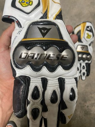 Guantes inspirados en valentino rossi