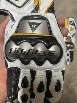 Guantes inspirados en valentino rossi