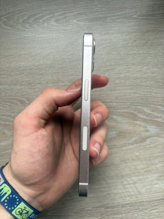 iPhone 13 Rosa