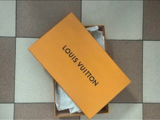 Louis vuitton scatola scarpe