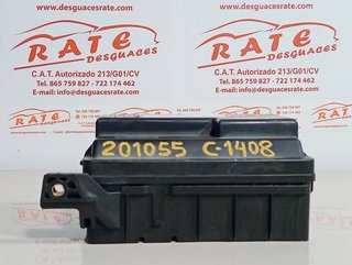 TOYOTA COROLLA (E11) 1.9 D Linea Terra (4-ptas.) CAJA RELES / FUSIBLES