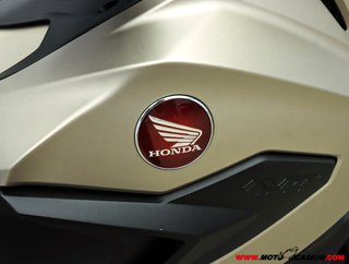 HONDA NT 1100 -GARANTÍA OFICIAL-