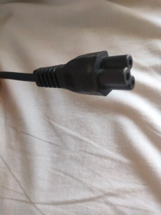 Cable de alimentación para PC 1,80cm de largo
