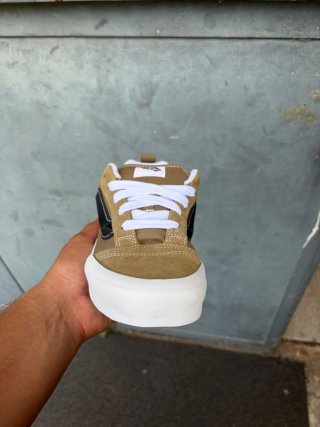 Vans Knu Skool Beige/Nero