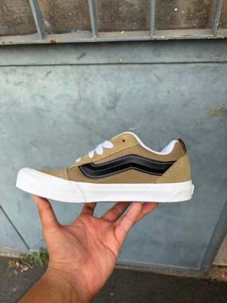 Vans Knu Skool Beige/Nero