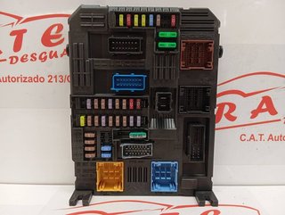 PEUGEOT 3008 * CAJA RELES / FUSIBLES