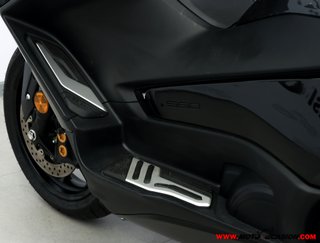 YAMAHA T-MAX 560 TECH MAX -APTA A2-