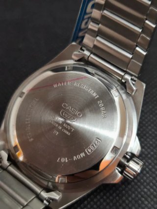 Reloj Casio MDV-107D-1A2VDF de buceo para hombre