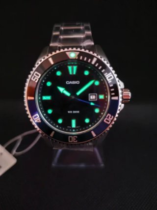Reloj Casio MDV-107D-1A2VDF de buceo para hombre