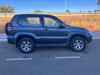 Toyota Land Cruiser 2004