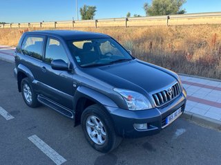 Toyota Land Cruiser 2004
