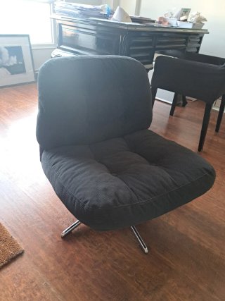 Butaca Giratoria Ikea DYVLINGE Negra