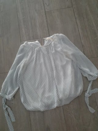 Blusa Sfera lunares