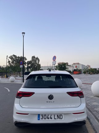 Volkswagen Golf 2021