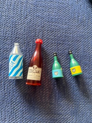 Botellas de bebidas originales muñeca Chabel 80’