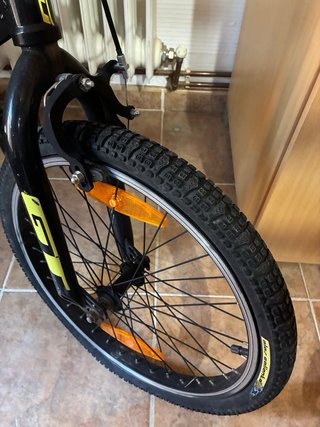 Bicicleta BMX GT Mach One 20 Pro