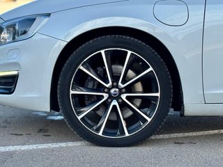 Volvo V60 2015