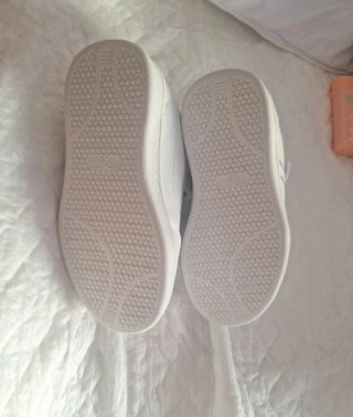 Zapatillas nuevas blancas para niño/niña