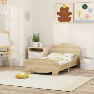 Cama infantil de madera clara