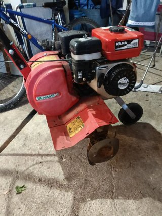 Motoazada Benassi Roja