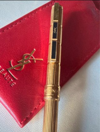 Penna Yves Saint Laurent Oro con Custodia Rossa