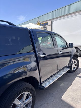 Isuzu D-Max