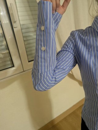Camisa de rayas para mujer