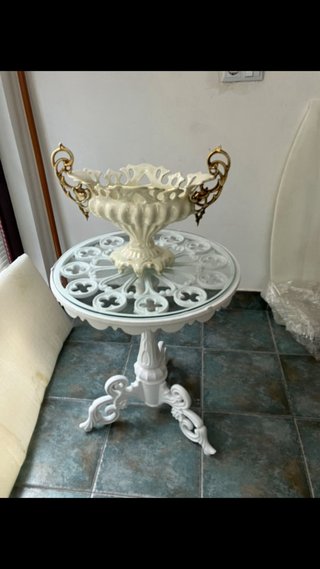 OPOR PRECIOSA MESA!!! 65€ CALIDAD.  BASE CRISTAL