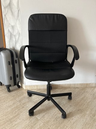 Silla de oficina Ikea negra