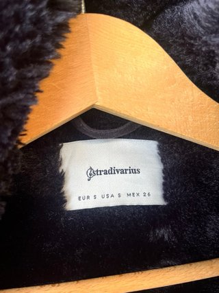 Chaquetón negro con borreguito