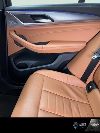 BMW X4 M40i