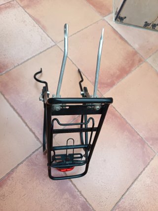 Portaequipajes Bicicleta 26-28 con Luz
