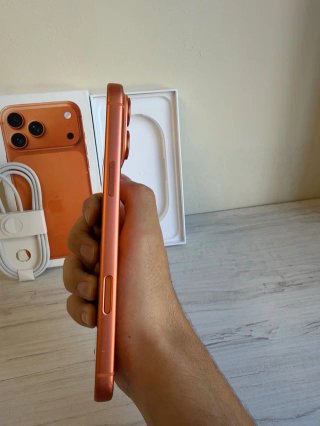 iPhone 17 Pro Max Naranja 256GB Como Nuevo