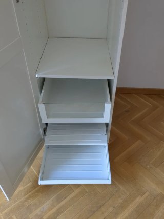 Armario Blanco Ikea.Urge mudanza
