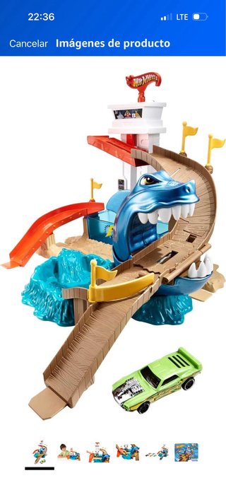 Hot Wheels Sharkport Showdown Set