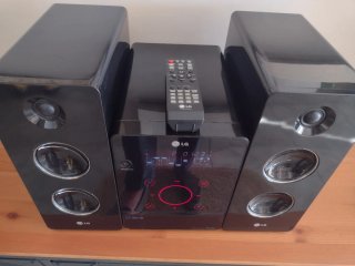 Cadena HI-FI LG Negra