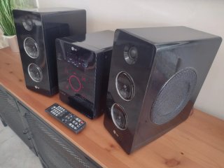 Cadena HI-FI LG Negra