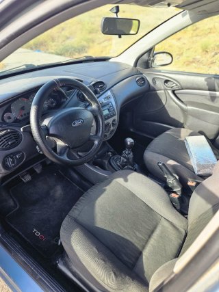 Ford Focus 2003