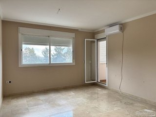 Piso en alquiler en Lucena