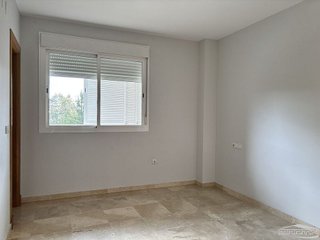 Piso en alquiler en Lucena