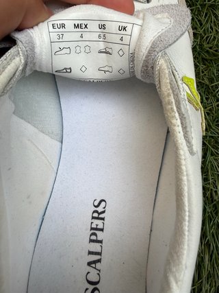 Zapatillas blancas con logo scslpers